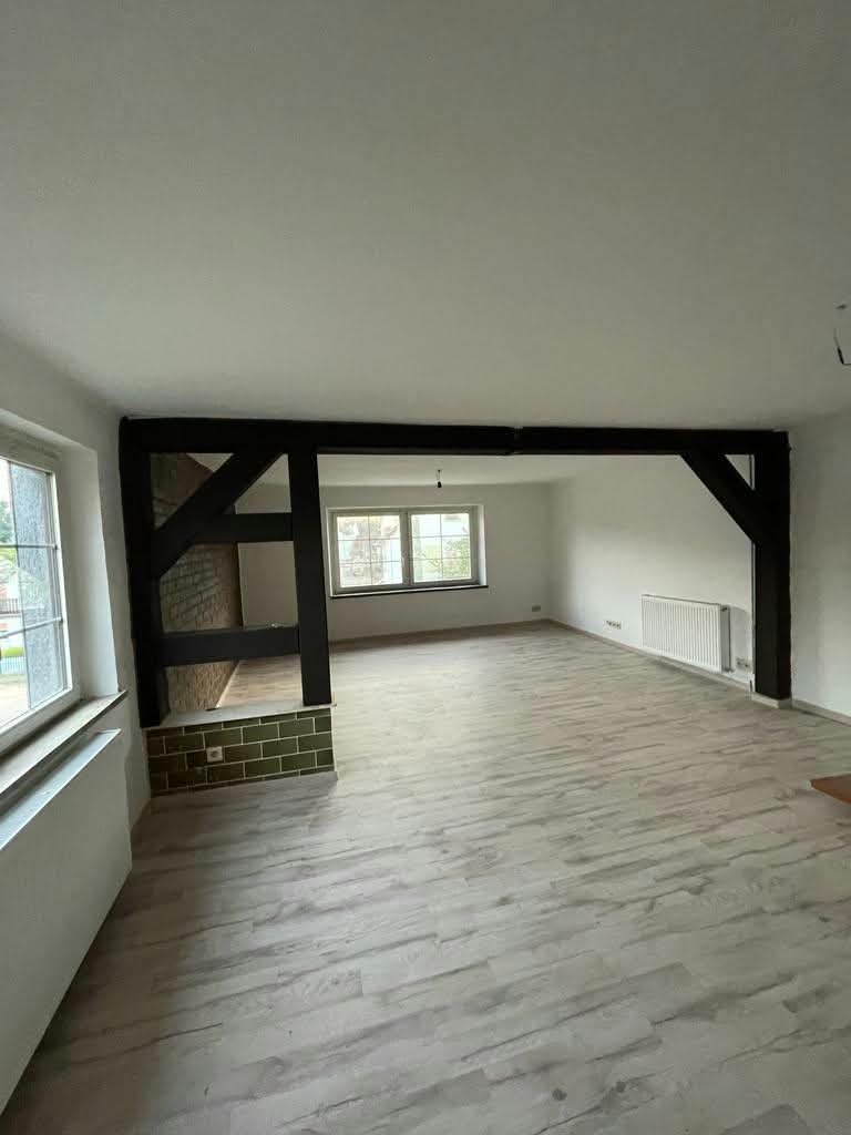 1db37627-7b78-414b-944e-f2ae6cf7f045 Vollständig renovierte Villa mit 2 separaten Wohnungen und 180 m² Wohnfläche in Birkenfeld