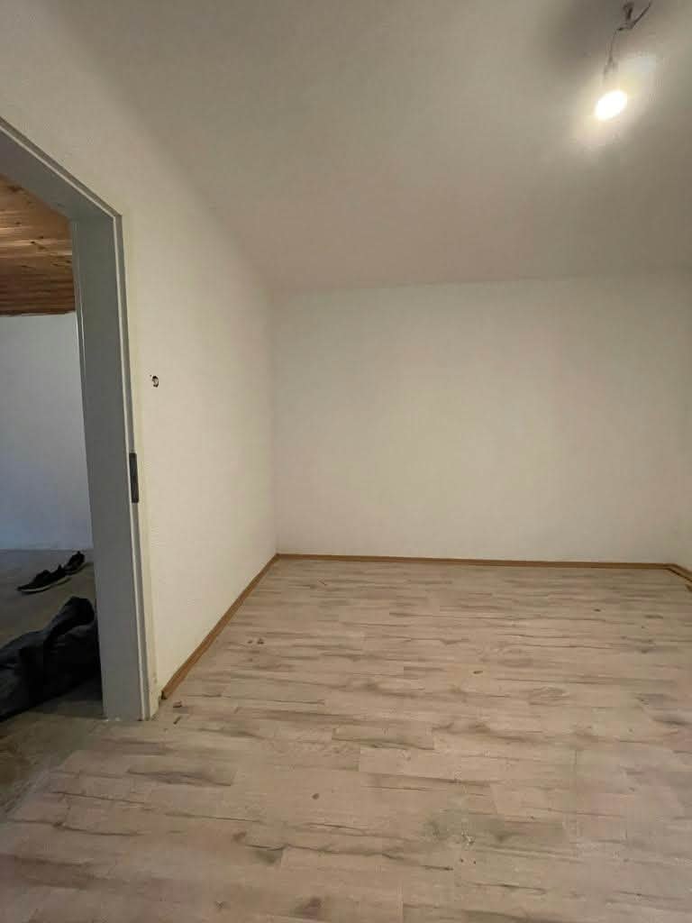63644f06-1fca-4ab1-800a-b6bd6b6a3d69 Vollständig renovierte Villa mit 2 separaten Wohnungen und 180 m² Wohnfläche in Birkenfeld